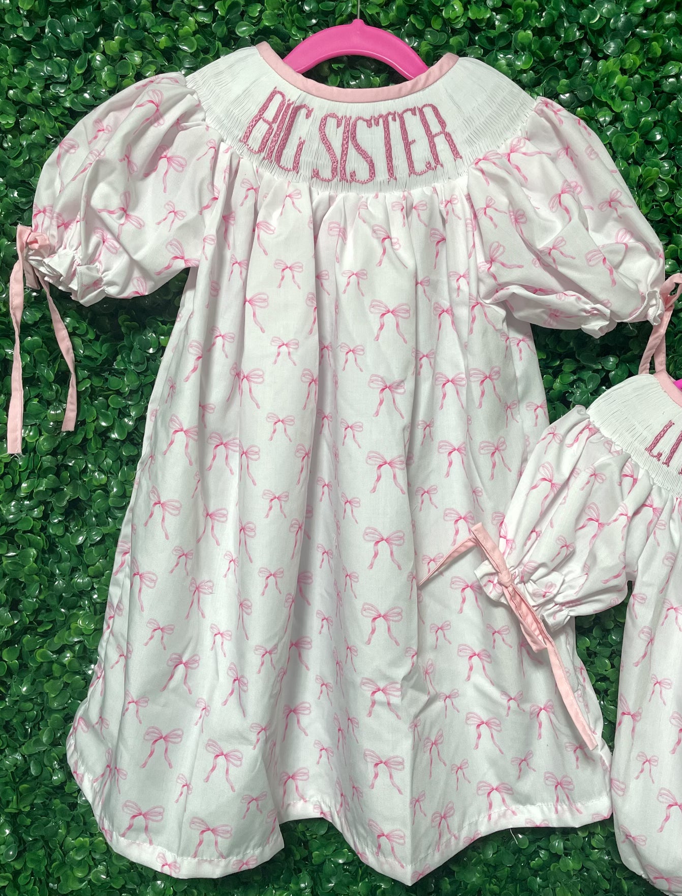 Preppy Pink Bows Smock