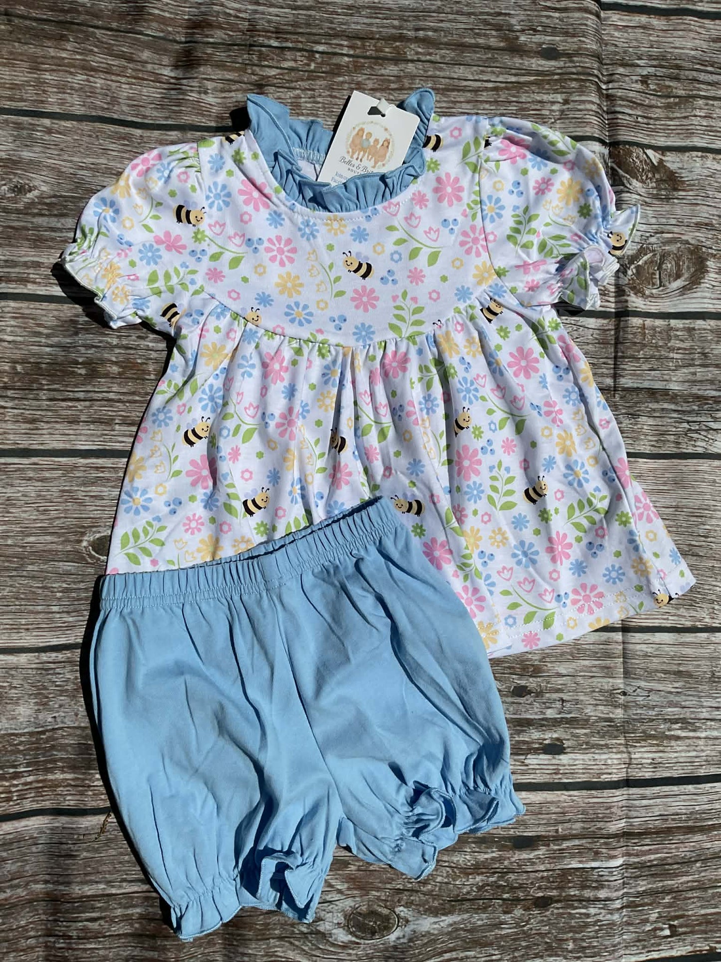 Buzz Into Spring Short Set