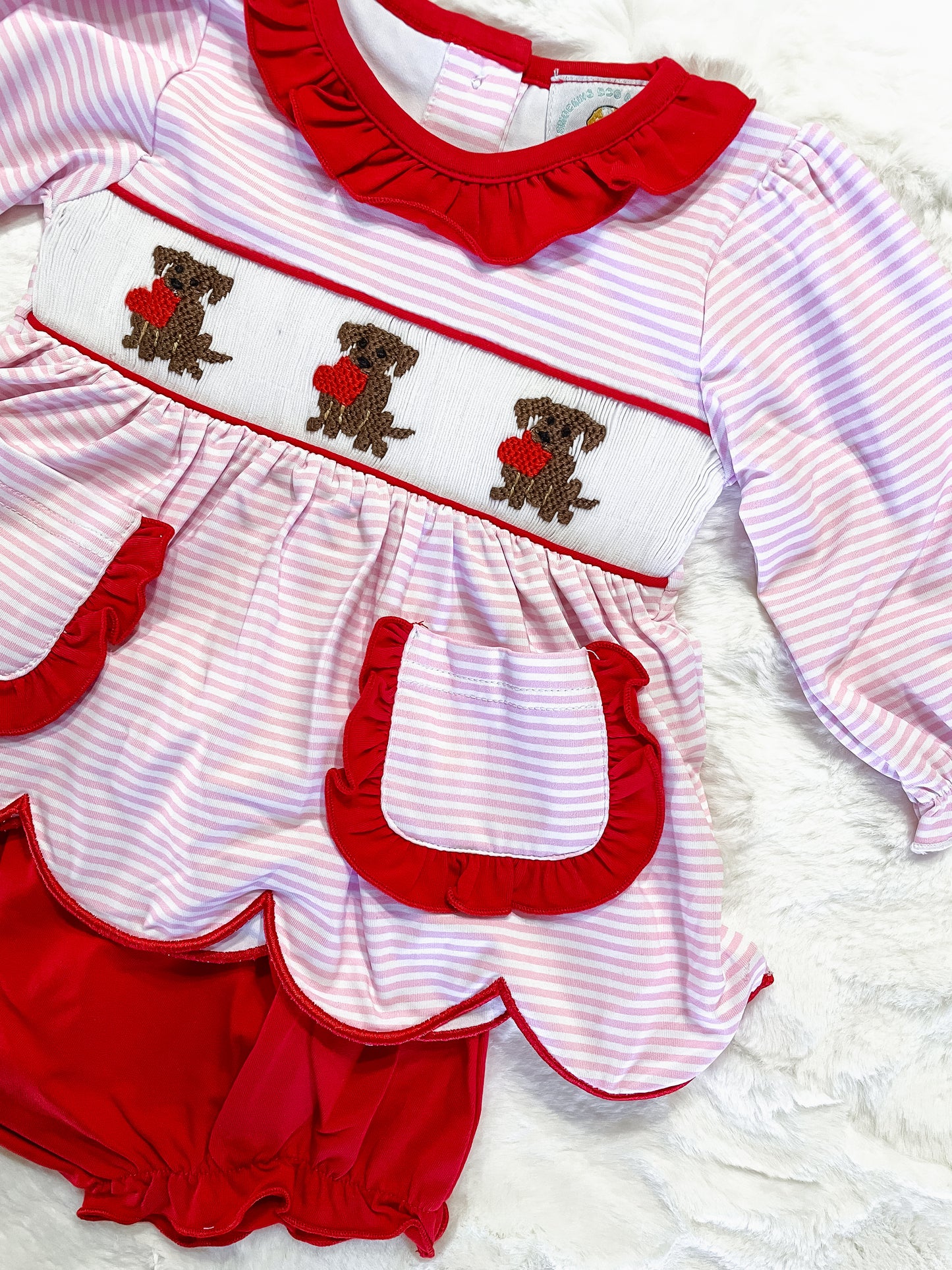 Valentine Smocked Puppy Hearts