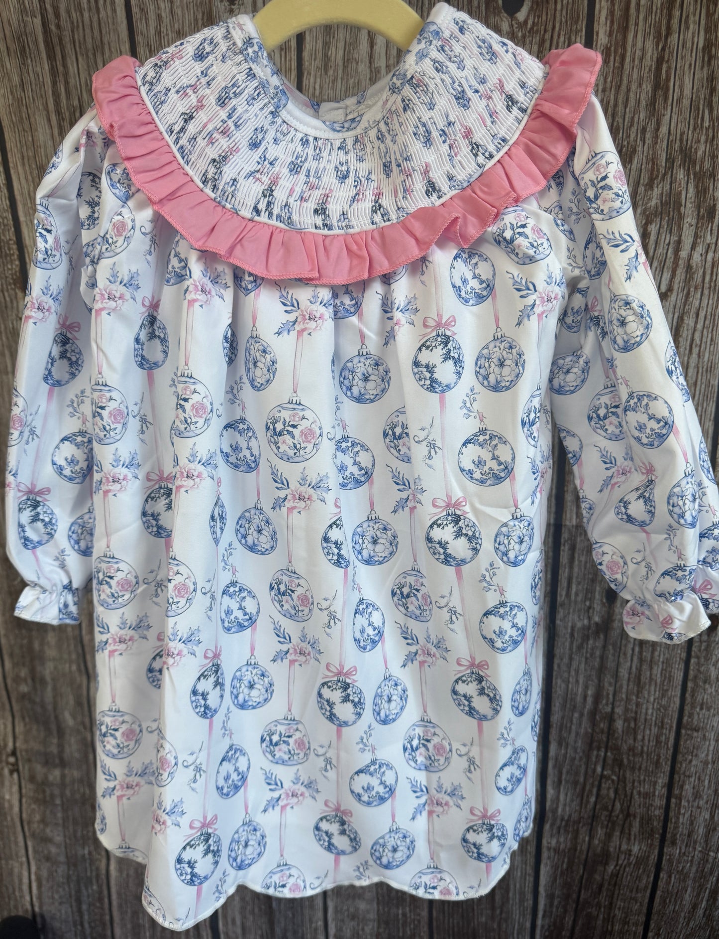 Chinoiserie Cheer Collection