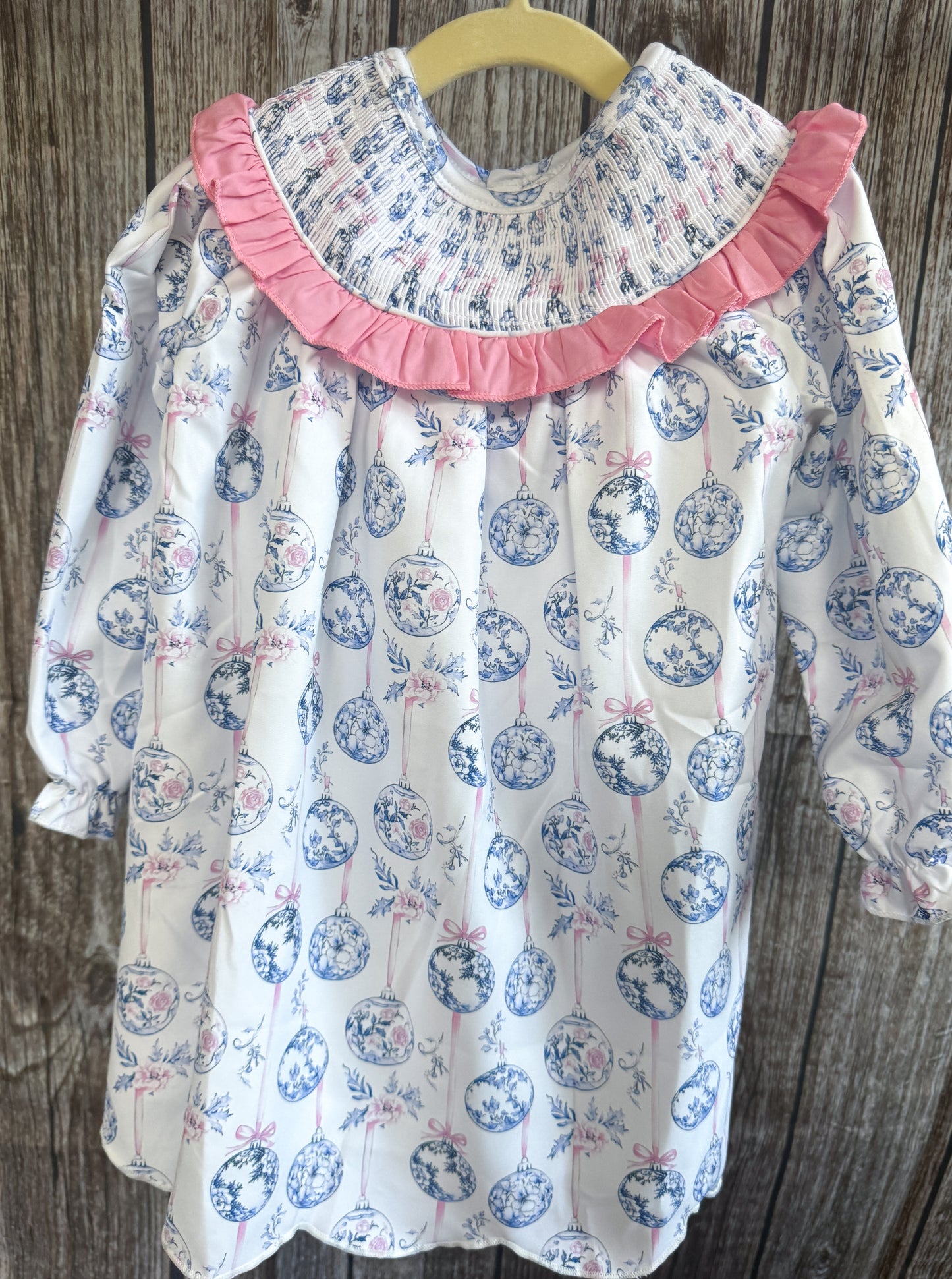 Chinoiserie Cheer Collection