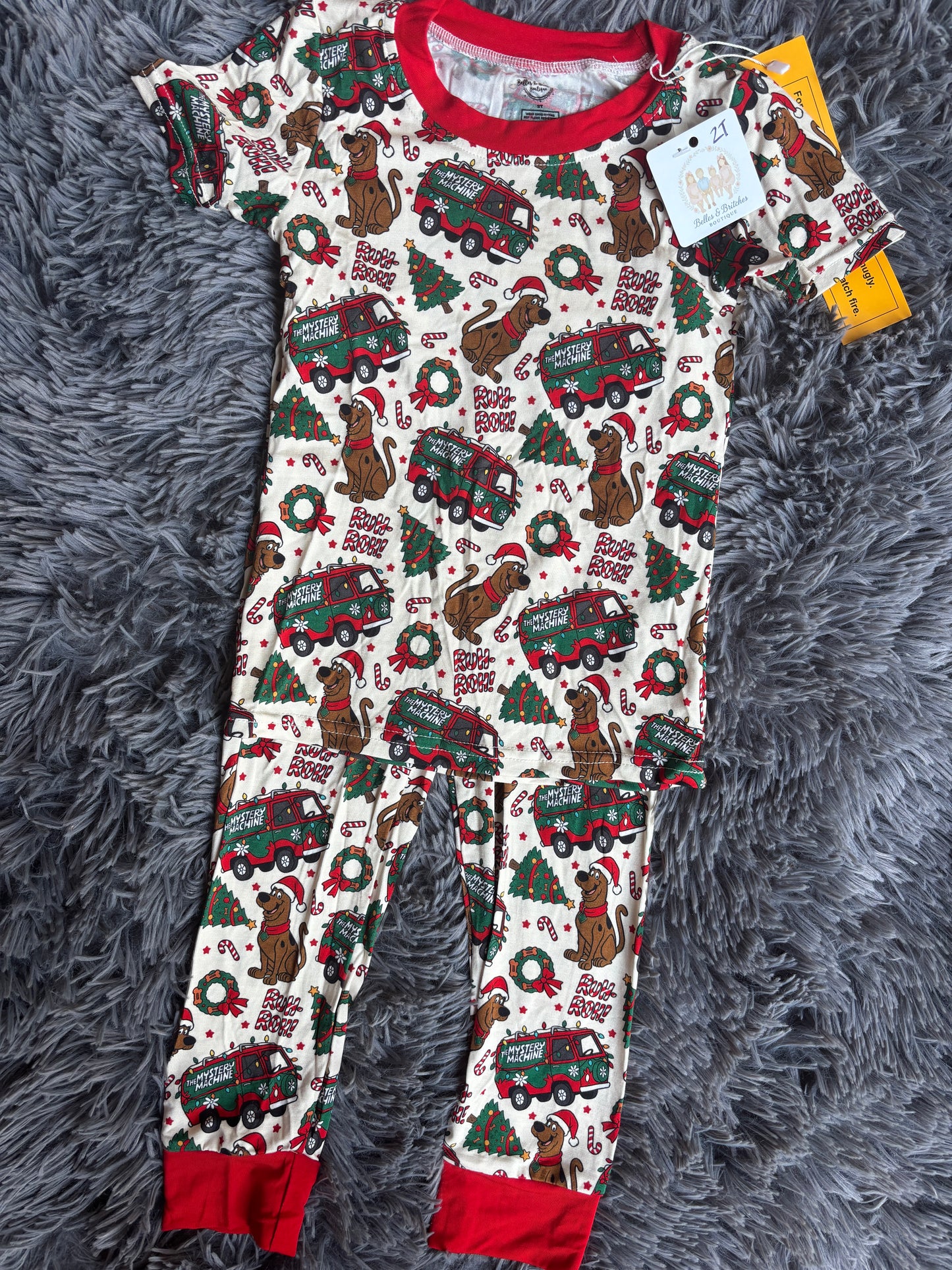 Ruh-Roh Santas Coming Bamboo