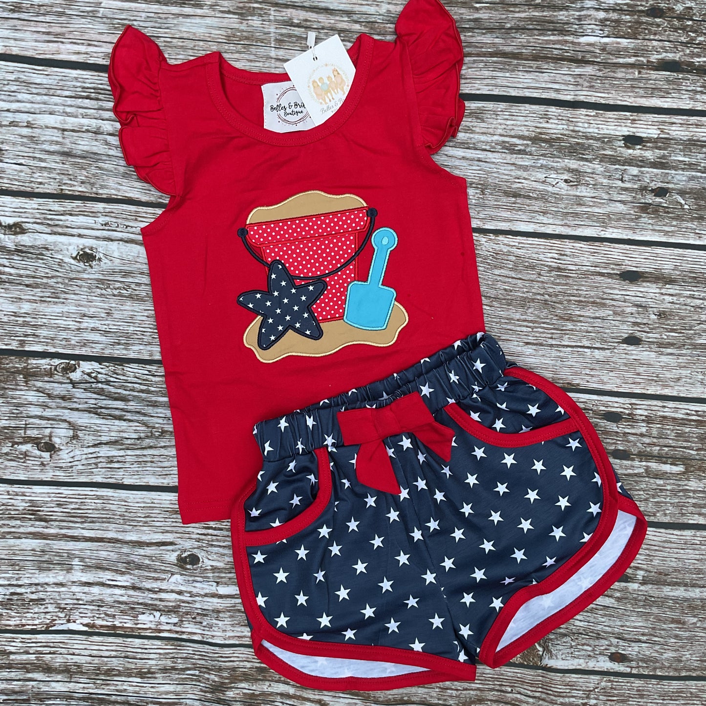 Red, White & Beachy Collection