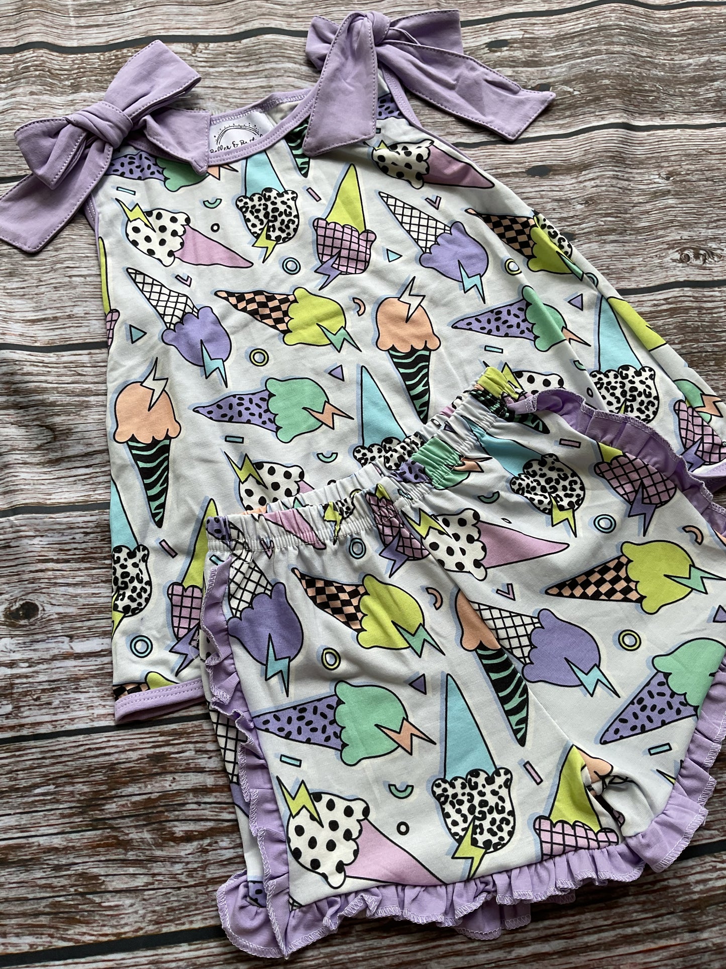 Caroline’s Summer Sets