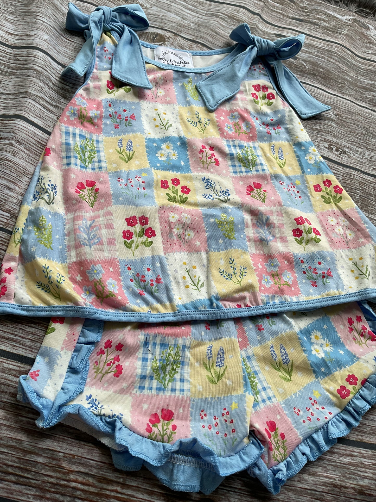 Caroline’s Summer Sets