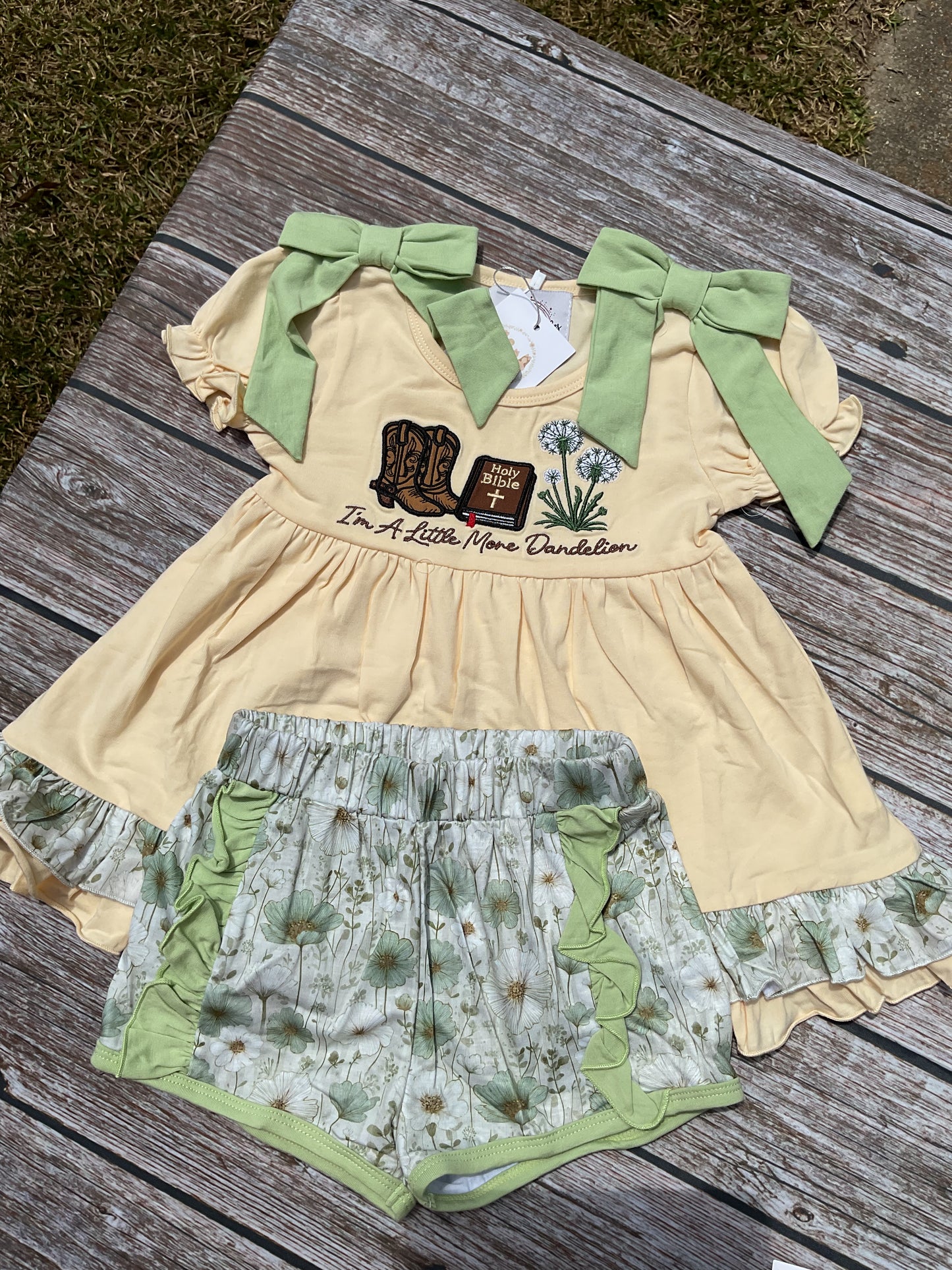 Dandelion Sibling Collection