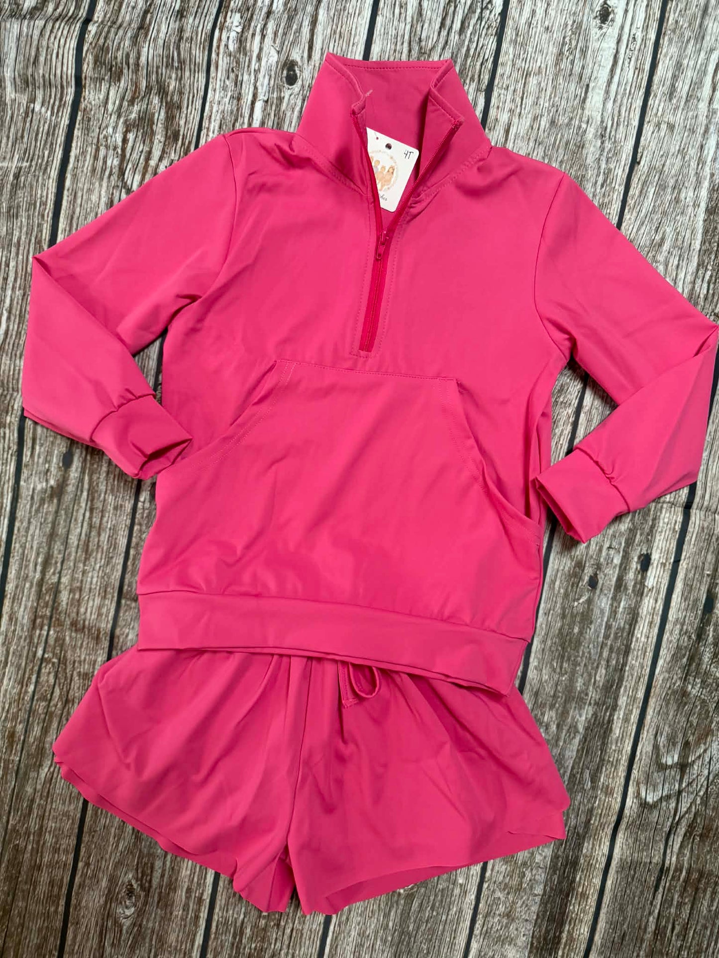 Elizabeth’s Athletic Sets