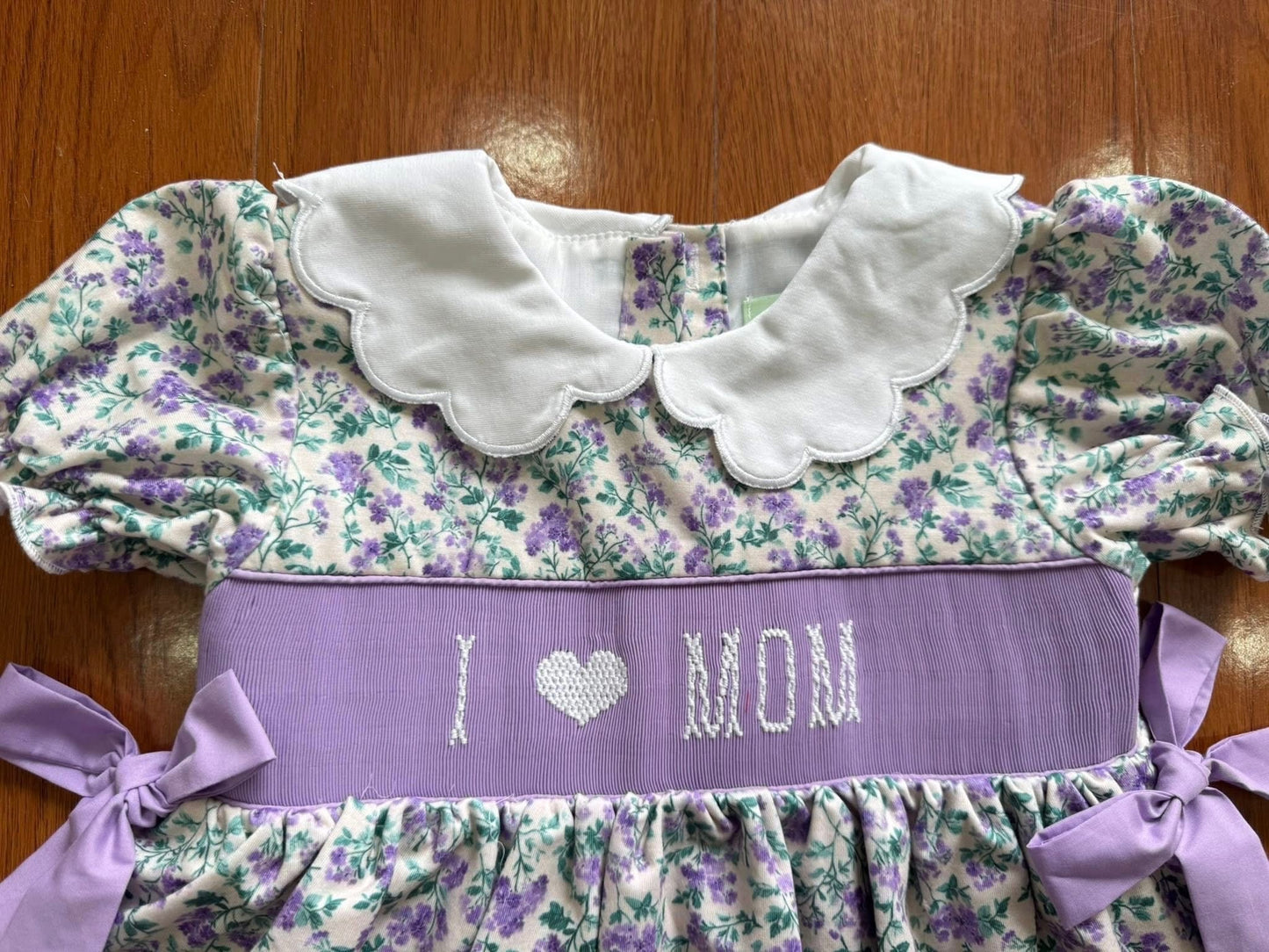 I 💟 MOM Smock Collection